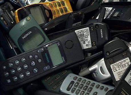 Mobilní telefony mete recyklovat i potou.