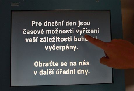 Pardubický magistrát nestíhá vystavovat nové idiské prkazy.