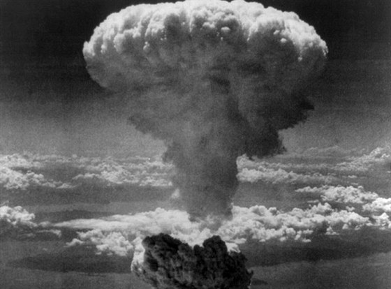 Výbuch atomové bomby v Nagasaki, 9. srpna 1945