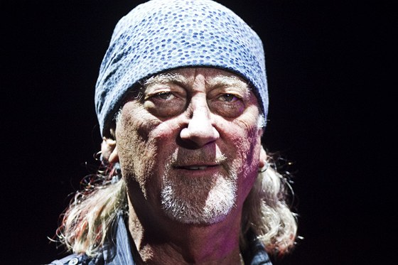 Baskytarista Roger Glover