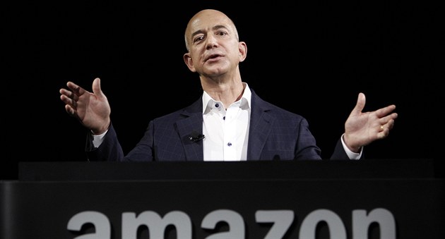 Šéf Amazonu Jeff Bezos na archivním snímku Šéf Amazonu Jeff Bezos na archivním snímku