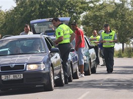 PIVÍTÁNÍ. Vítejte ve Vítkov na demonstraci a happeningu. Ale jet pedtím si...