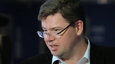 Jiří Pospíšil přichází na jednání výkonné rady ODS (9. srpna 2013) Jiří Pospíšil přichází na jednání výkonné rady ODS (9. srpna 2013)