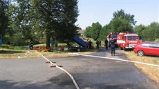 U Mirotic na Písecku bojovali hasii v nedli odpoledne s rozsáhlým poárem...