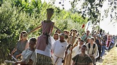 Průvod na keltském festivalu Lughnasad v Nasavrkách. Průvod na keltském festivalu Lughnasad v Nasavrkách.