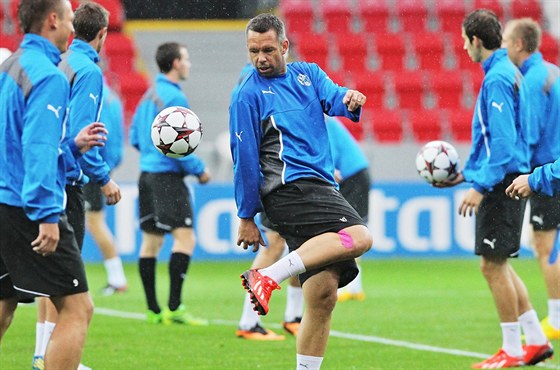 Pavel Horváth a spol. na posledním tréninku ped úvodním duelem play-off o Ligu...