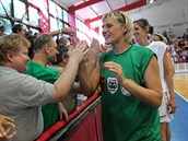 JE KONEC, DÍKY! Hana Horáková děkuje divákům, kteří přišli na její rozlučkovou... JE KONEC, DÍKY! Hana Horáková děkuje divákům, kteří přišli na její rozlučkovou...