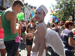 Prahou v sobotu odpoledne proel prvod sexuálních menin Prague Pride
