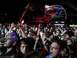 Sziget Festival 2013 (eská vlajka v hlediti Blur)