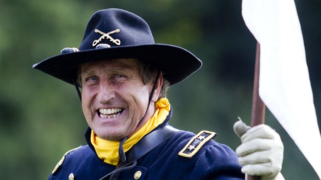 Herec Vclav Vydra jako generl Custer