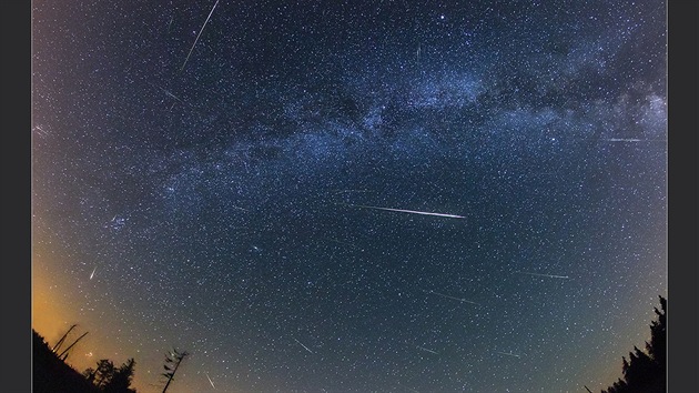 Meteorick roj Perseid v roce 2012