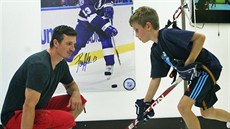 Filip Kuba dohlíží na bruslení svého syna Filip Kuba dohlíží na bruslení svého syna