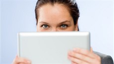 Některé věci se i na tabletu vyplatí schovat Některé věci se i na tabletu vyplatí schovat