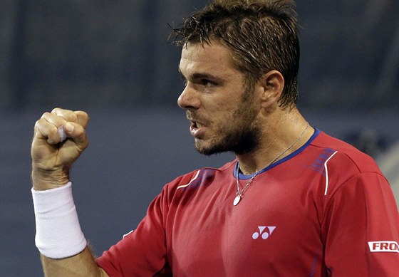 VÝHRA. Stanislas Wawrinka slaví vítzství nad Radkem tpánkem v prvním kole US...