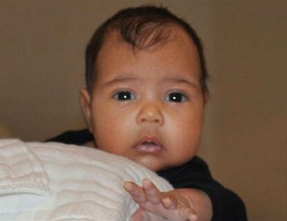 Kanye West zveejnil snímek své dcery North