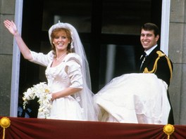 Princ Andrew si Sarah Fergusonovou vzal 23. ervence 1986.