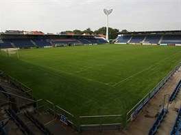 STADION SLOVCKA. Dvakrt zde hrl nrodn tm, s reprezentan karirou se...