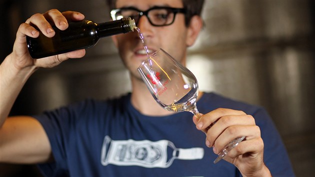 Vina Milan Nestarec uvede na trh speciln dresink z kyselch hrozn - verjus.
