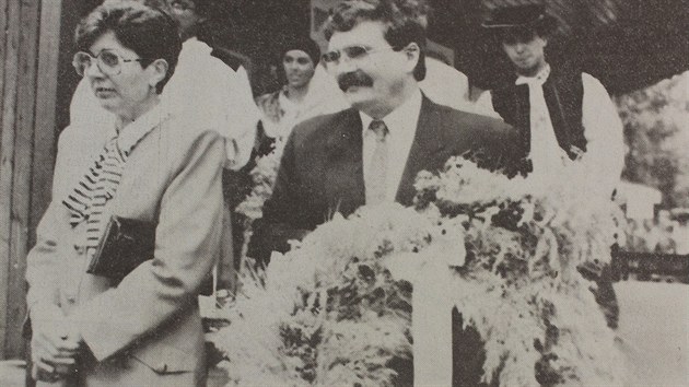 Ministr zemdlstv Josef Lux dostal v roce 1994 donkov vnec.