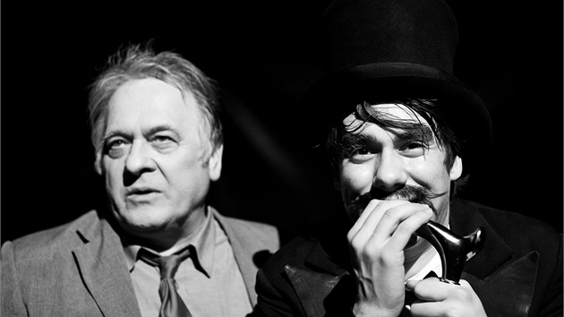 Miroslav Hruka jako Kriegbaum a Patrik Drgel jako Antonín ve he Zatáka.