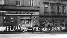 Jeden z mnoha nápisů v srpnu 1968 v Hlinsku. Jeden z mnoha nápisů v srpnu 1968 v Hlinsku.