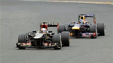 V ZÁKRYTU. Sebastian Vettel s vozem Red Bull v tréninku Velké ceny Belgie