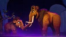 V halové show Ice Age Live oijí známé firmy z Doby ledové.