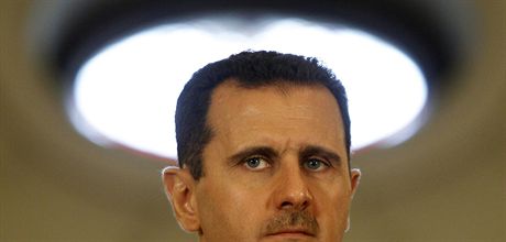 Syrský diktátor Baár Asad na archivním snímku