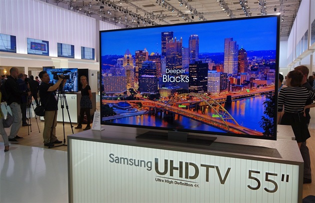 Samsung: U menších úhlopříček bude cena přijatelnější, u 55" novinky by se... Samsung: U menších úhlopříček bude cena přijatelnější, u 55" novinky by se...
