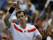 TAK ZATM AHOJ. Andy Murray se lou s publikem na US Open po vhe v 3. kole...