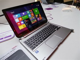 Konvertibilní notebook W30t se bude prodávat i ve verzi s ipem od AMD A4-APU s...