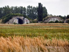 Bval vojensk letit a vojensk prostor v Milovicch.