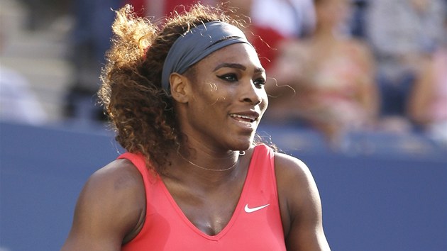 CO MM DLAT? Americk tenistka Serena Williamsov se zlob ve finle US Open.