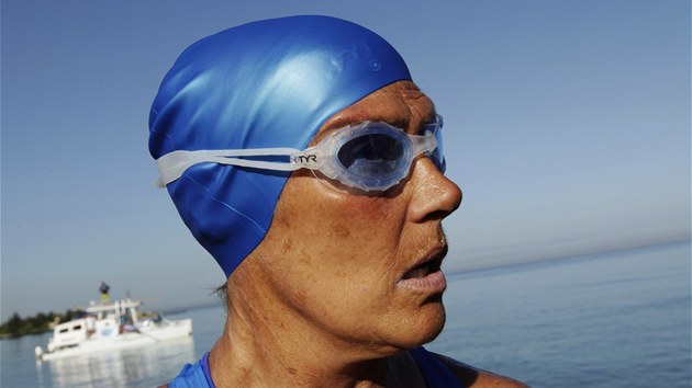 Diana Nyadov se v Havan chyst na svj pt a posledn pokus peplavat Floridsk prliv (31. srpna 2013)