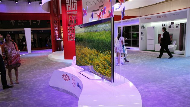 Celmu stnku Changhong na veletrhu IFA 2013 vvod prototyp 85palcov 4K televize.