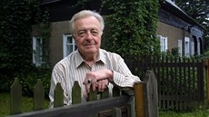 Zemřel hudební skladatel Ilja Hurník. Fotografie je z jeho chaty v Krásné Lípě. Zemřel hudební skladatel Ilja Hurník. Fotografie je z jeho chaty v Krásné Lípě.