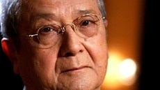 Jacques Verges se proslavil nejen obhajobami válečných zločinců a teroristů,... Jacques Verges se proslavil nejen obhajobami válečných zločinců a teroristů,...