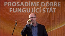 éf SSD Bohuslav Sobotka na prvním pedvolebním mítinku na Masarykov námstí