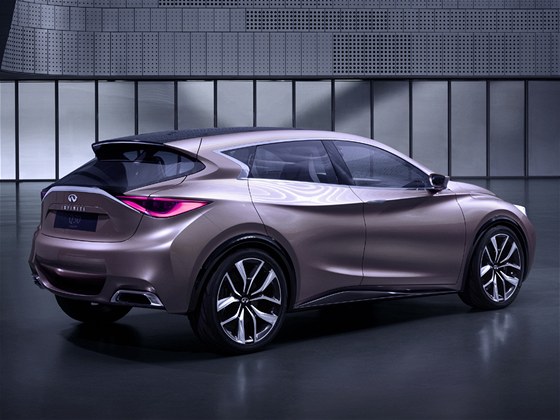 Infiniti Q30 Concept