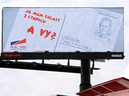 Na jiné verzi tého billboardu zstal Milo Zeman, Zmnil se vak pvodní...
