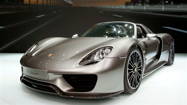 Porsche 918 Spyder na frankfurtskm autosalonu