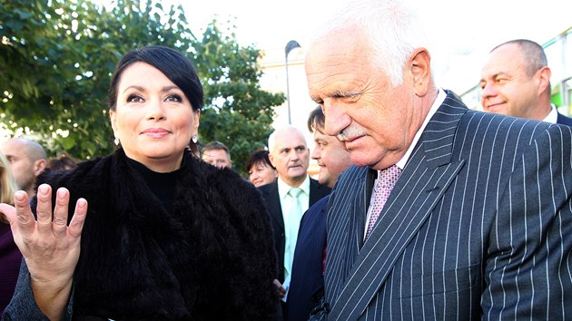 Exprezident Vclav Klaus piel podpoit volebn blok Hlavu vzhru Jany Bobokov (19. z 2013).