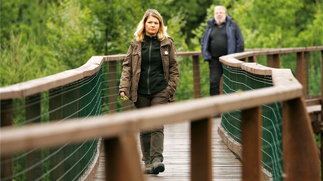 Lucie Touseck, vedouc provozu sv. Linhart. 
Lid budou mt monost pozorovat divokou zv v oboe tak z visutch most, kter jsou msty a v estimetrov vce.