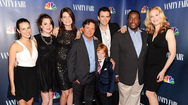 Herci The Michael J. Fox Show: Ana Nogueira, Juliette Goglia, Betsy Brandtov, Michael J. Fox, Jack Gore, Conor Romero, Wendell Pierce a Katie Finneranov