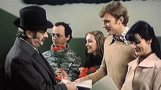 Ji Sovk, Gabriela Osvaldov, Ji Schmitzer, Tajana Medveck ve filmu Mareku, podejte mi pero! (1976)