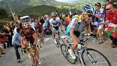 HORSKÉ PEKLO. Náronost stoupání na Angliru otestoval i Alberto Contador