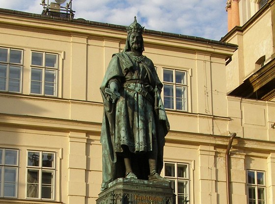 Pomník Karla IV.