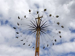 V zábavním parku na Tereziánské louce nedaleko centra Mnichova daly do pohybu...