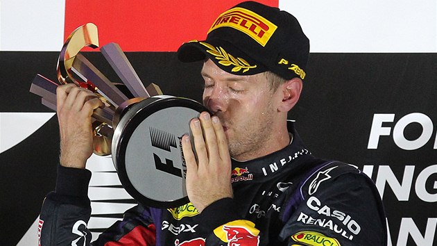 DAL TRIUMF. Velkou cenu Singapuru ovldl Sebastian Vettel.