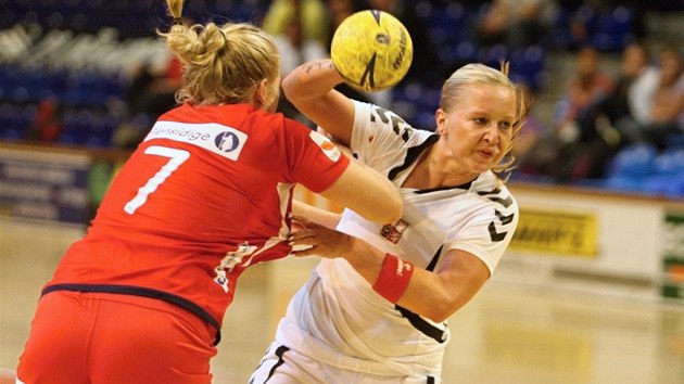 Petra Rkov v utkn s Norskem